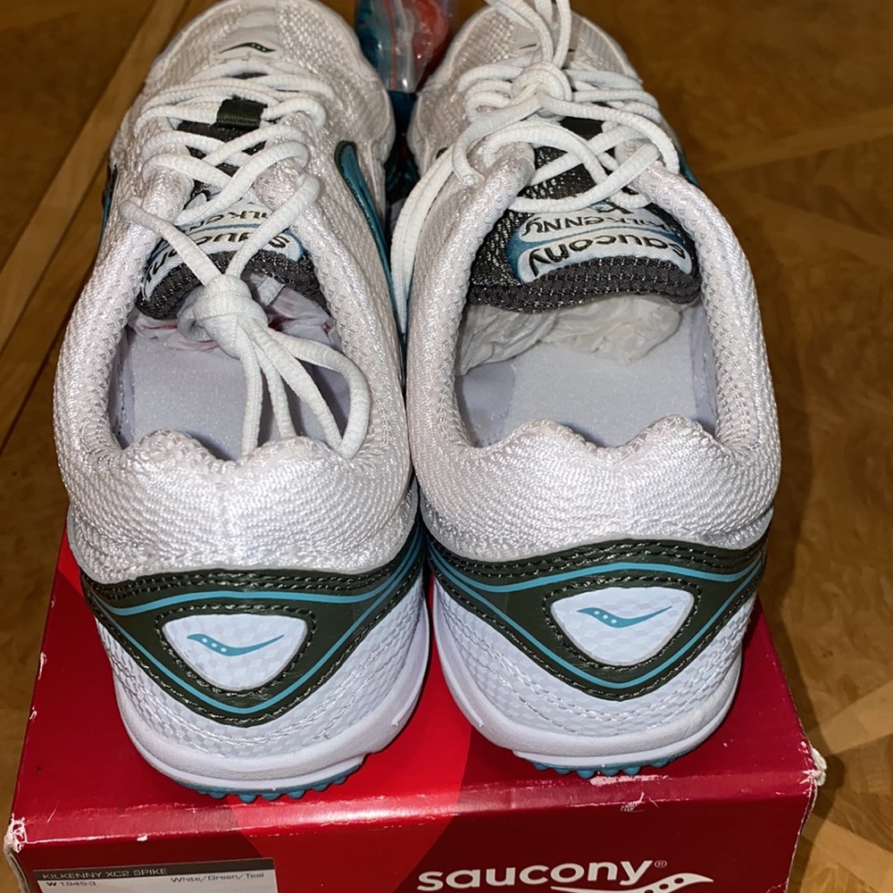 Saucony Women's White and Blue Running Shoes - Picture 9 of 11